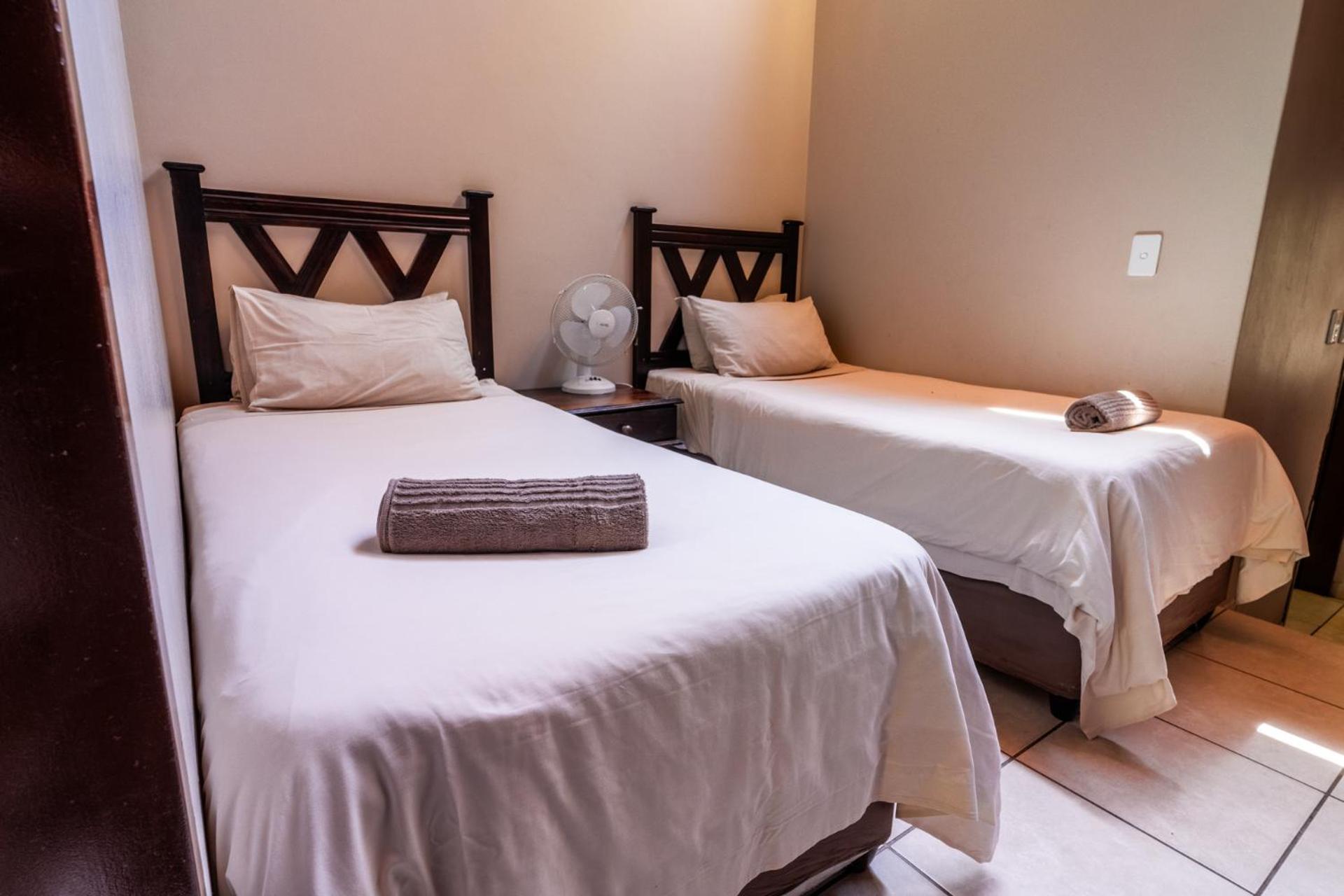 Hotel Atkv Klein-Kariba Bela-Bela Esterno foto