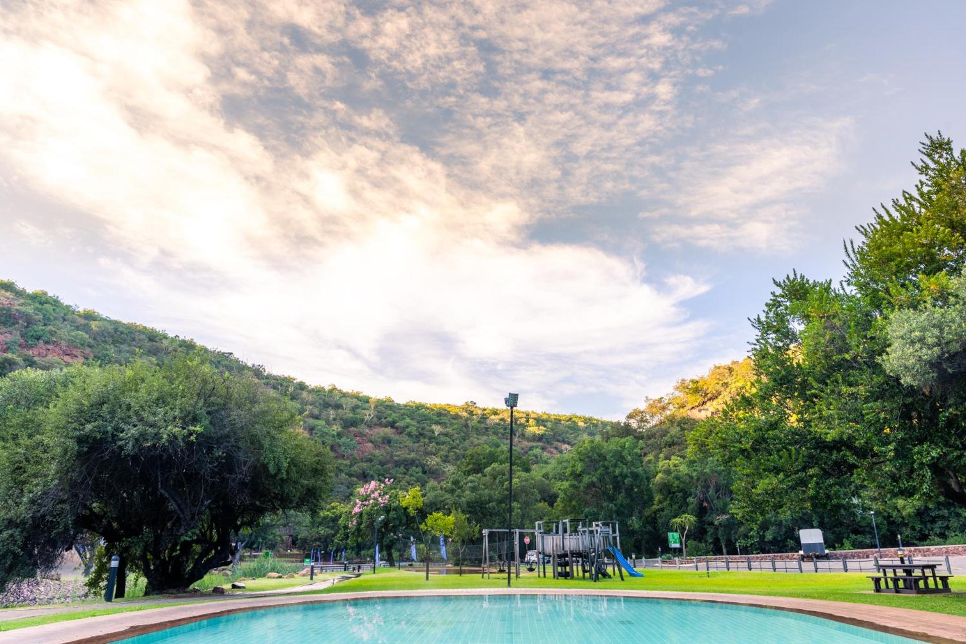 Hotel Atkv Klein-Kariba Bela-Bela Esterno foto