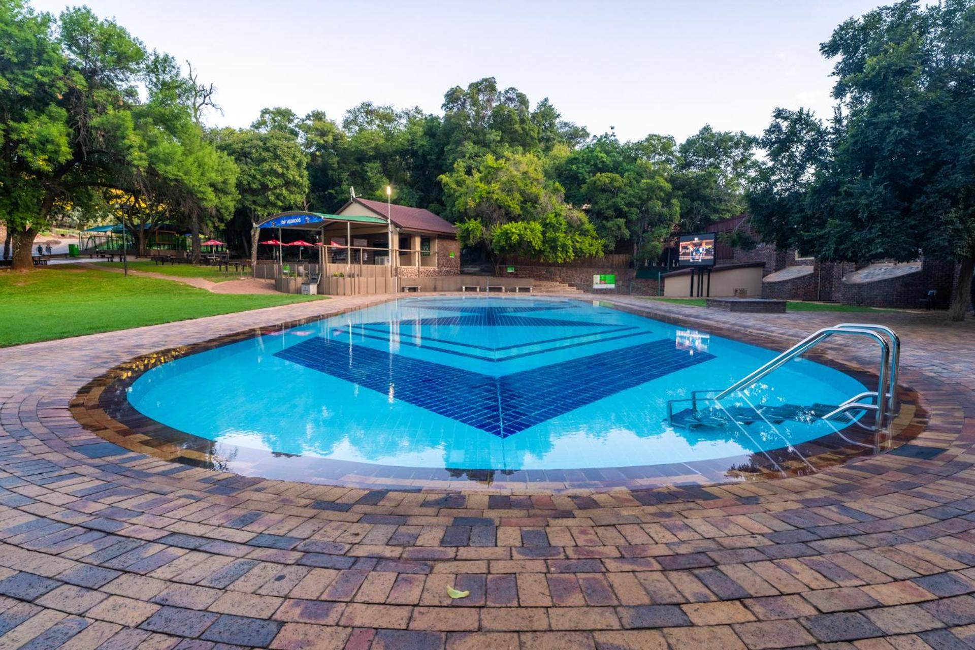 Hotel Atkv Klein-Kariba Bela-Bela Esterno foto