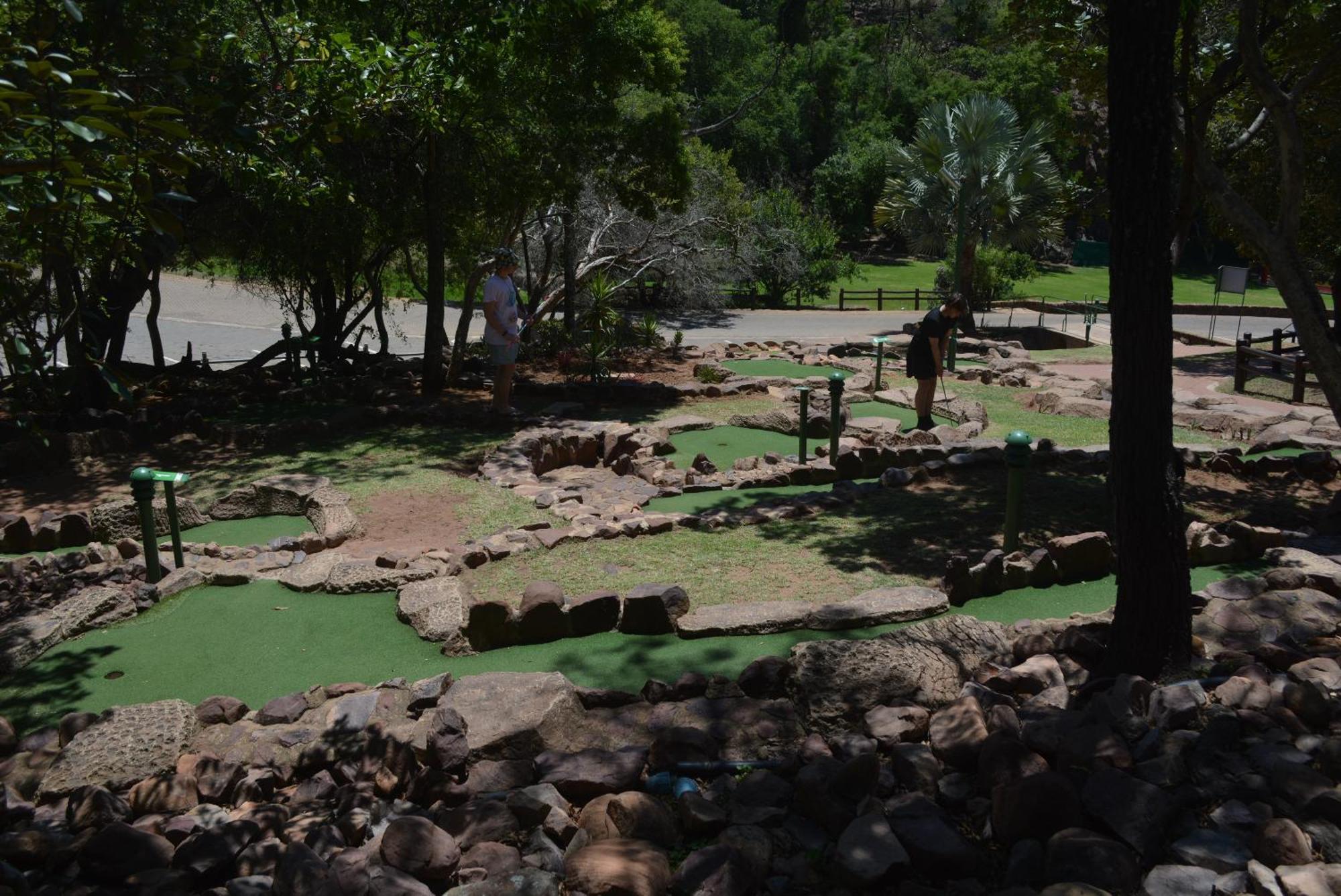 Hotel Atkv Klein-Kariba Bela-Bela Esterno foto